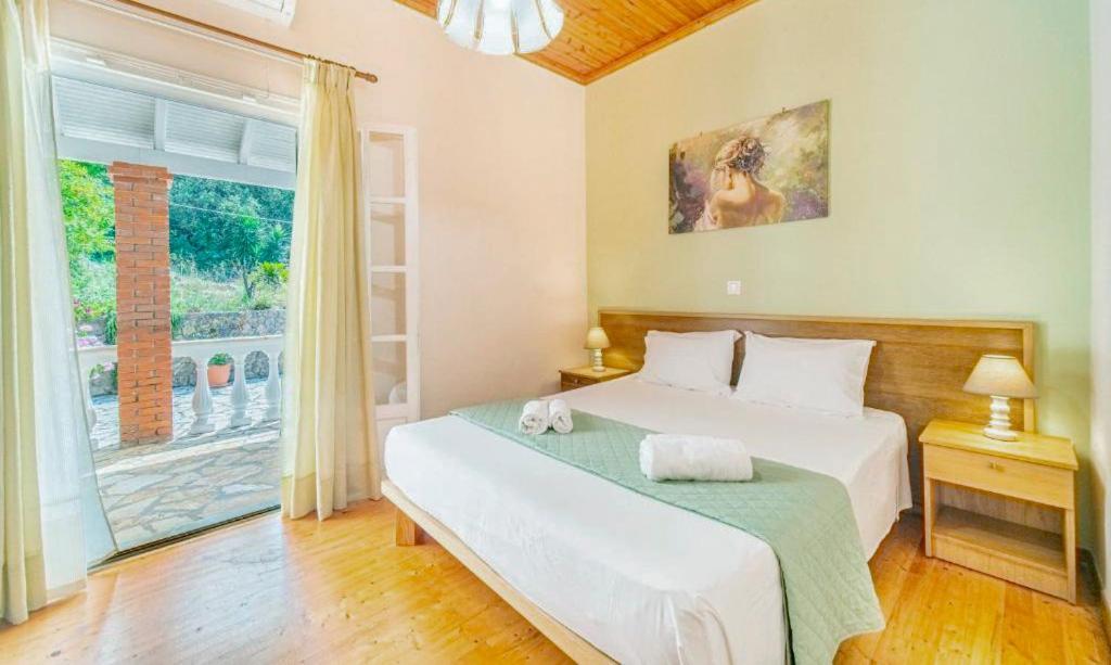 Villa Olive Grove And Sea View Ájos Spyrídon Eksteriør bilde