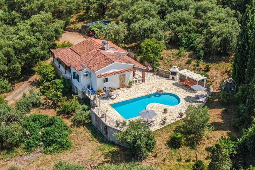 Villa Olive Grove And Sea View Ájos Spyrídon Eksteriør bilde