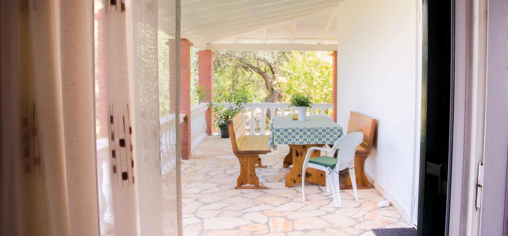 Villa Olive Grove And Sea View Ájos Spyrídon Eksteriør bilde