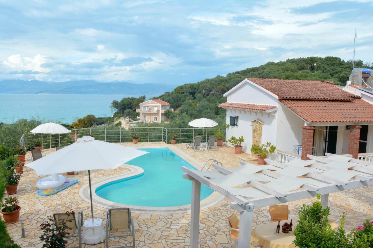 Villa Olive Grove And Sea View Ájos Spyrídon Eksteriør bilde